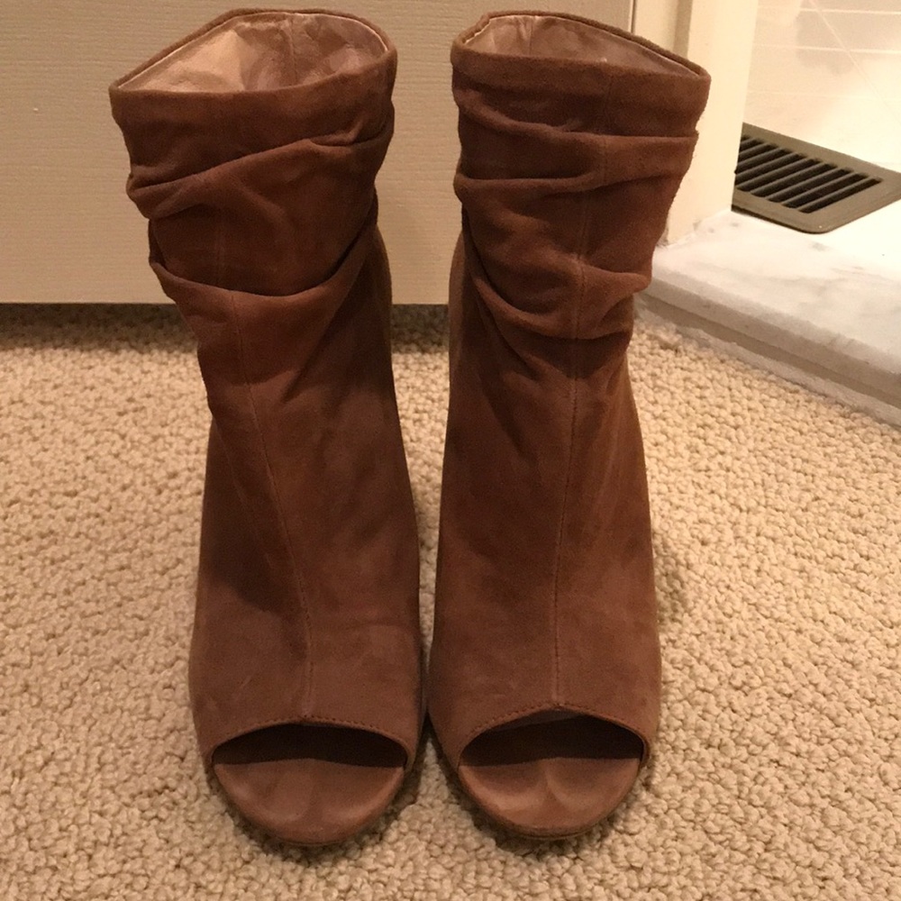 Kristin Cavallari by Chinese Laundry Suede Booties